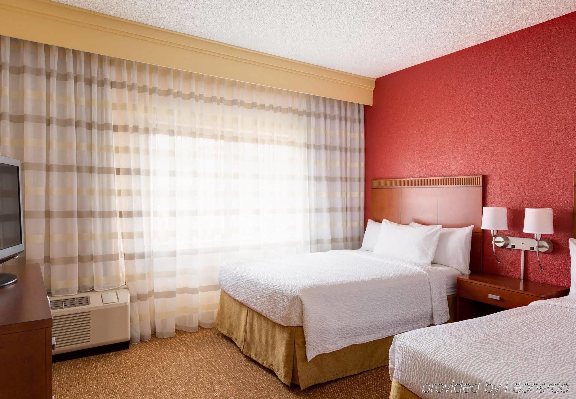 Courtyard By Marriott Rockville Exterior photo